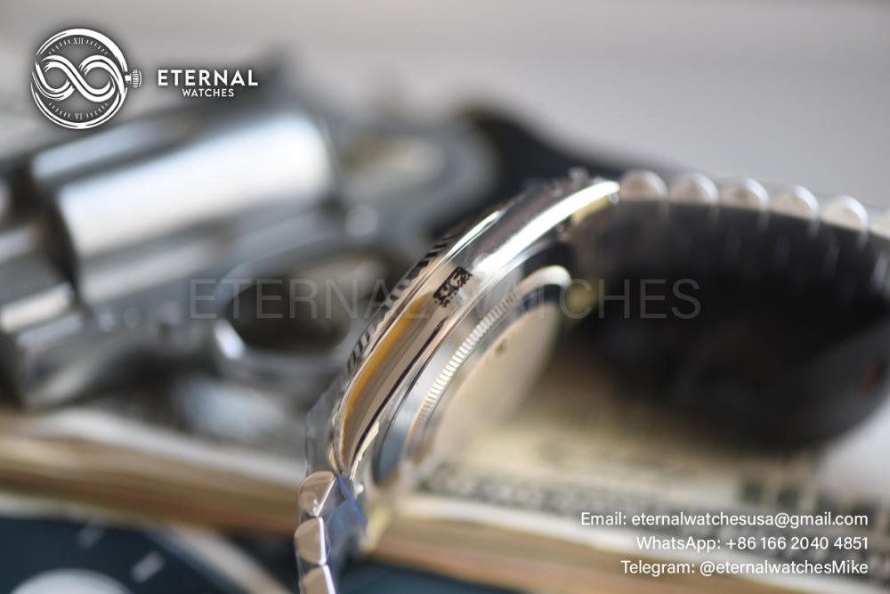 ROLEX - DayDate 228239 40mm SS/SS Blue Ombre/Rmn VSF V2 DD3255 (Weight Adjusted)