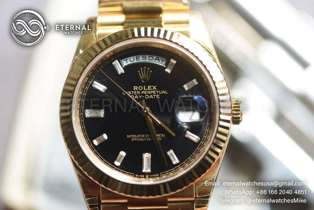 ROLEX - SUPER CLONE DayDate 228238 40mm Yellow Gold Black Dial (Weight Adjusted)