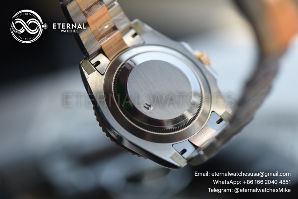 ROLEX - SUPER CLONE GMT Master II 126711CHNR Root Beer Oyster 40mm SS/RG Black Dial VSF DD3285 (Weight Adjusted)