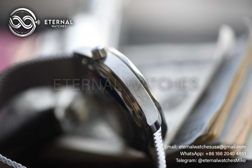 OMEGA - SUPER CLONE Seamaster 300m 42mm 2025 SS/SS Black Dial VSF VS8806