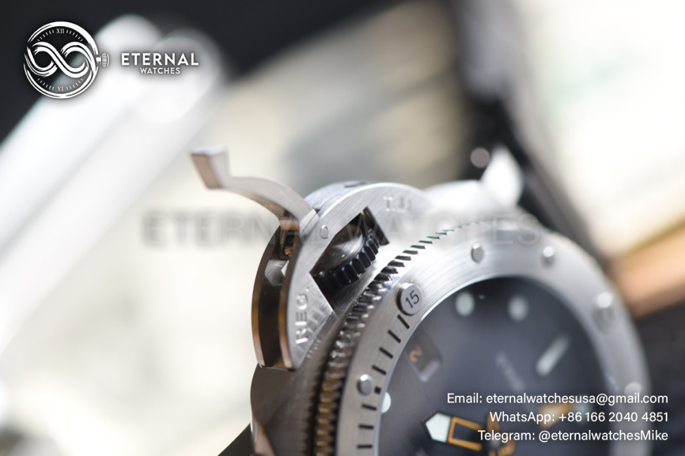 PANERAI - SUPER CLONE Submersible PAM1323 44mm SS/RU Grey Dial VSF P9011