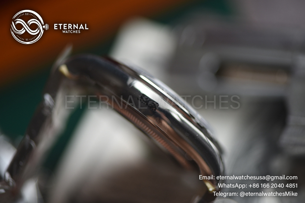 ROLEX - SUPER CLONE Daytona 126500 40mm SS Black Dial 4131