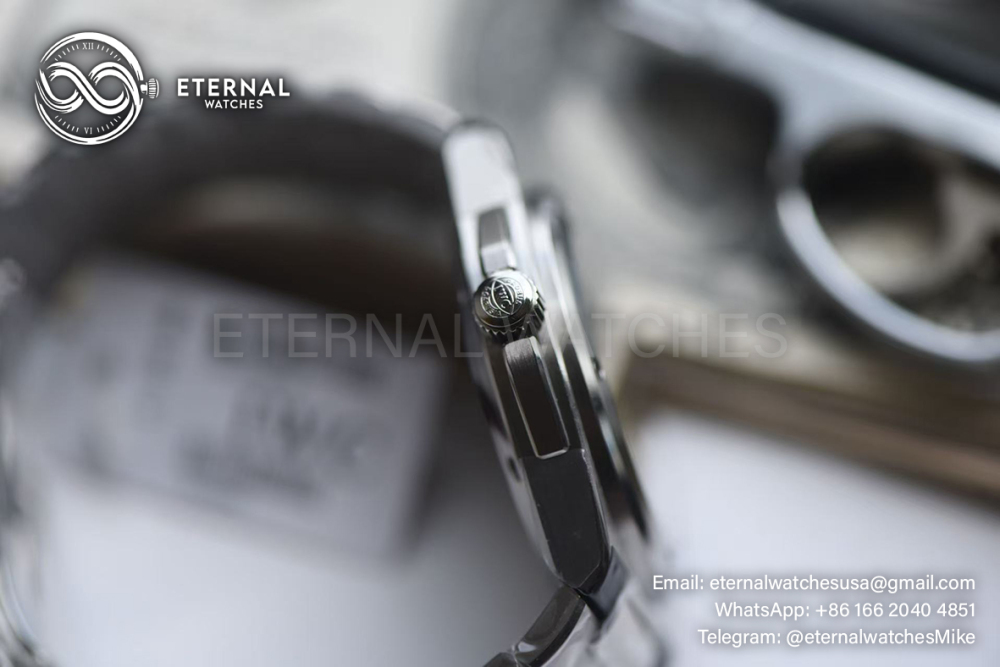 IWC - Ingeniuer Automatic 40mm SS/SS Green Dial V7F V2 A2892
