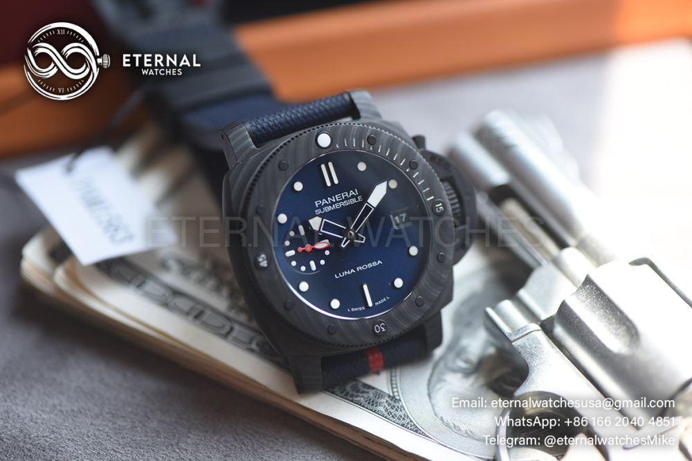 PANERAI - SUPER CLONE Submersible PAM1563 Luna Rosa 42mm Carbon/NY Blue Dial VSF P900