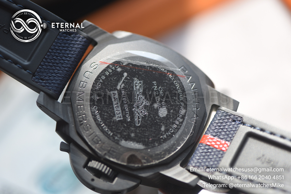 PANERAI - SUPER CLONE Submersible PAM1563 Luna Rosa 42mm Carbon/NY Blue Dial VSF P900