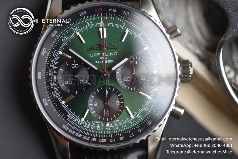 BREITLING - Navitimer B01 Chronograph SS/LE Green Dial BLSF