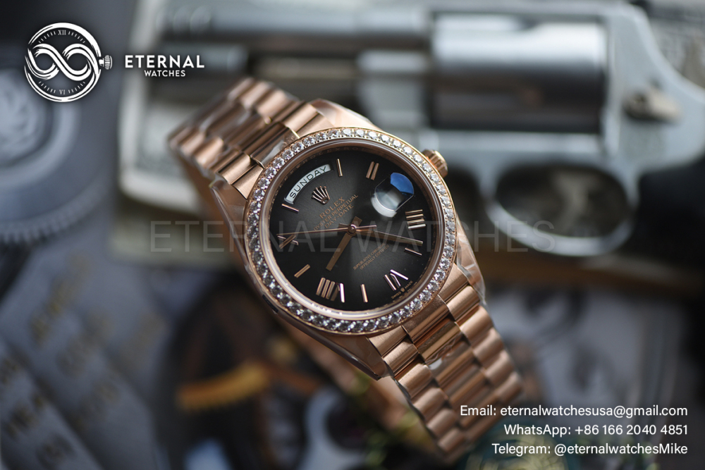 ROLEX - SUPER CLONE DayDate 228235 40mm Rose Gold Black Dial VSF V2 (Weight Adjusted)