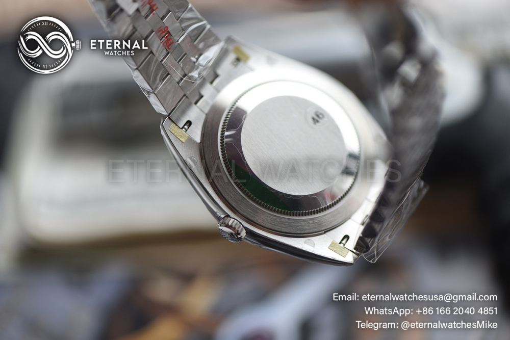 ROLEX - SUPER CLONE DateJust 126334 41mm SS/STK Black Dial V2 VSF 3235