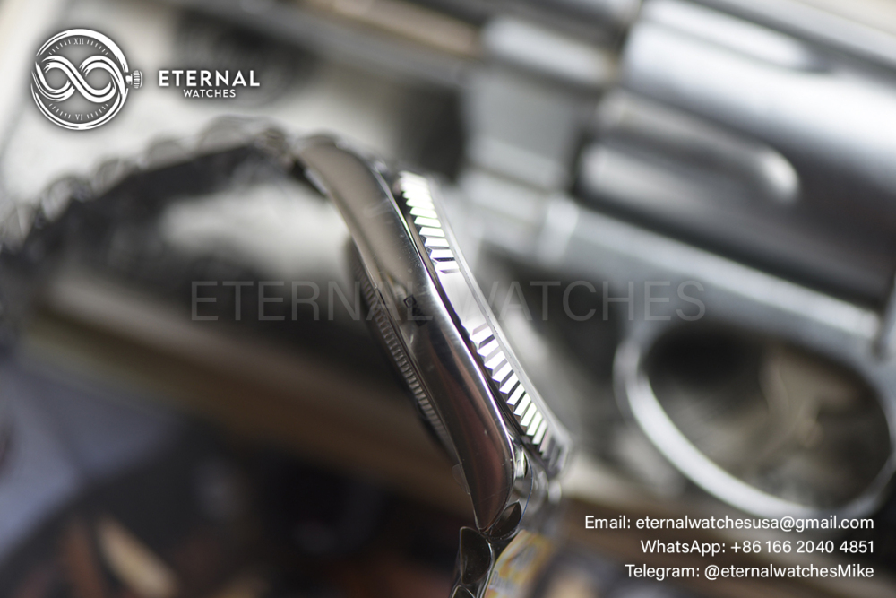 ROLEX - SUPER CLONE Datejust 126334 41mm Oys SS/SS Silver/Stk ARF DD3235