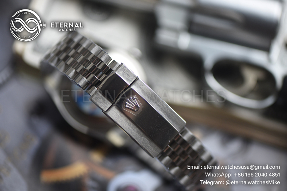ROLEX - SUPER CLONE Datejust 126334 41mm Oys SS/SS Silver/Stk ARF DD3235