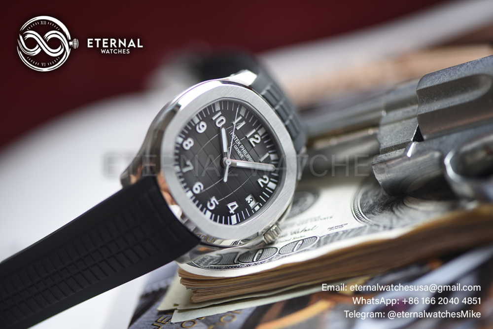 PATEK PHILIPPE - SUPER CLONE Aquanaut 5167 40mm SS/RU Grey Dial on Black Rubber Strap DDF DD330 (SW Dial)