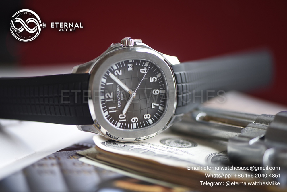 PATEK PHILIPPE - SUPER CLONE Aquanaut 5167 40mm SS/RU Grey Dial on Black Rubber Strap DDF DD330 (SW Dial)