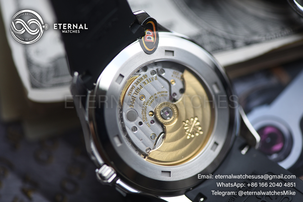 PATEK PHILIPPE - SUPER CLONE Aquanaut 5167 40mm SS/RU Grey Dial on Black Rubber Strap DDF DD330 (SW Dial)