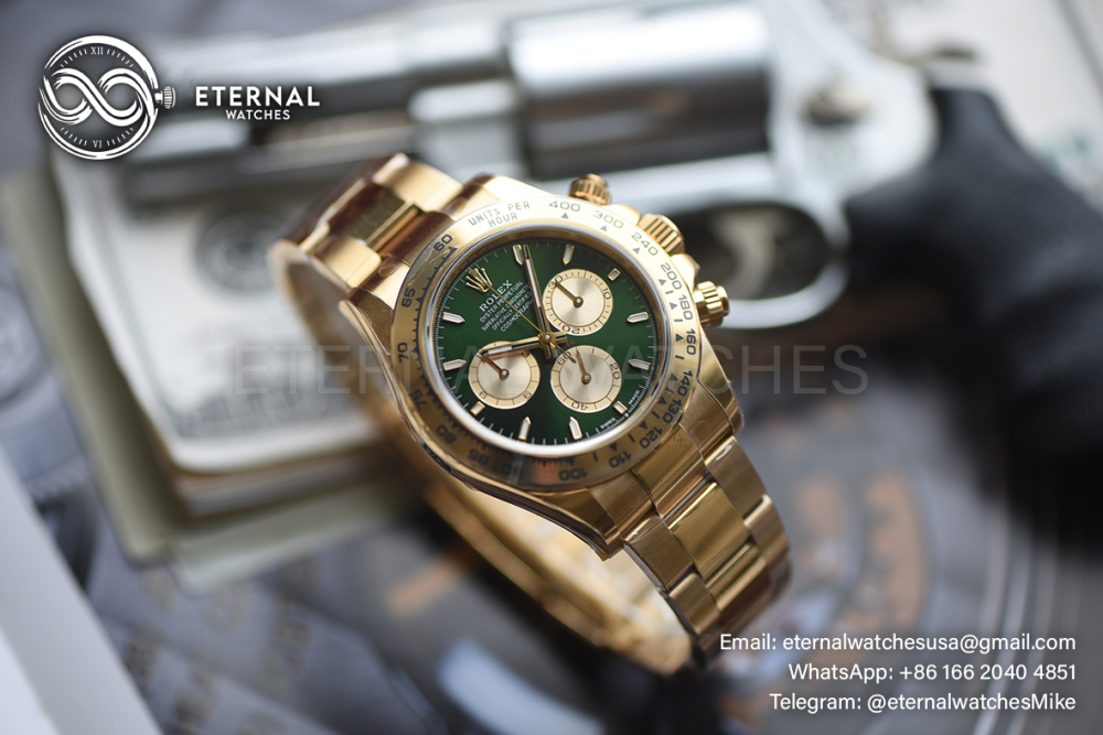 ROLEX - SUPER CLONE Daytona 126508 40mm YG/YG Green/Stk VSF V3 DD4131 (Weight Adjusted)