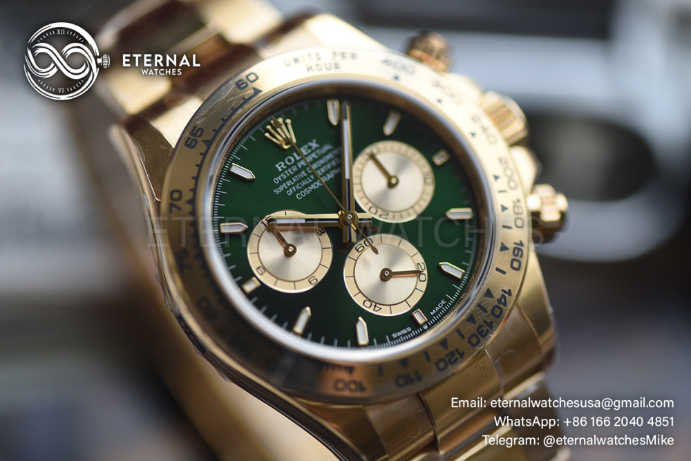 ROLEX - SUPER CLONE Daytona 126508 40mm YG/YG Green/Stk VSF V3 DD4131 (Weight Adjusted)