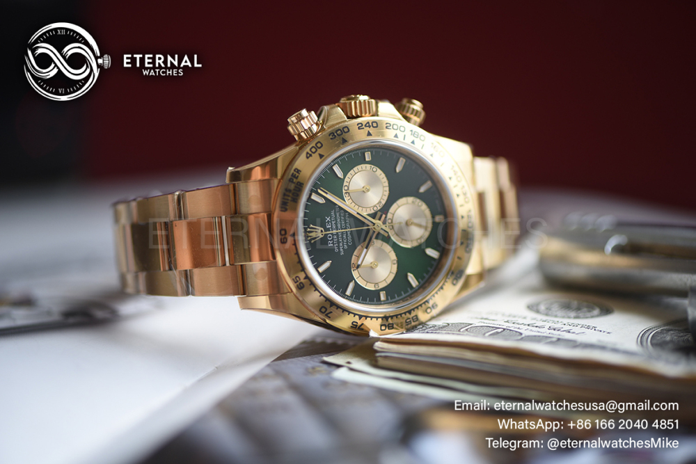 ROLEX - SUPER CLONE Daytona 126508 40mm YG/YG Green/Stk VSF V3 DD4131 (Weight Adjusted)