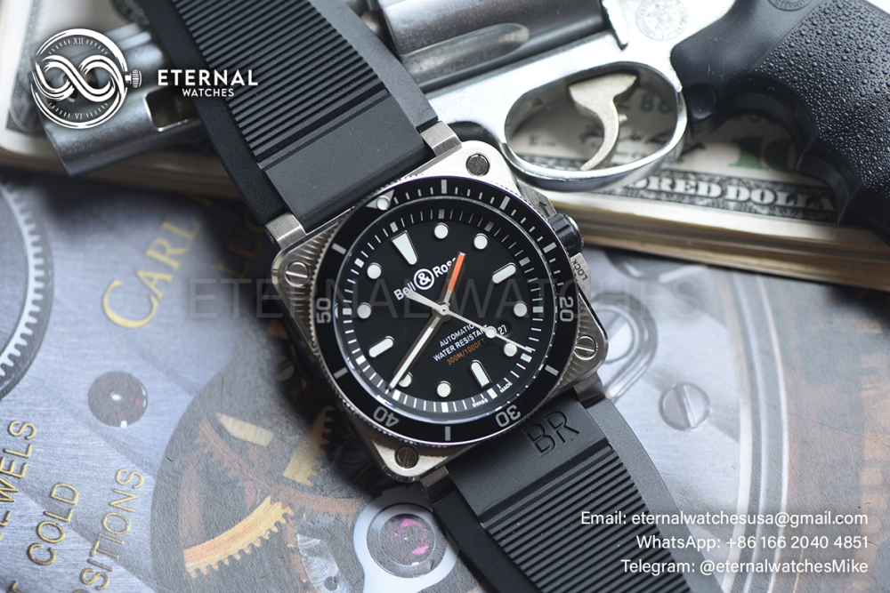 BELL & ROSS - BR03-92 Diver Black SS/RU 42mm ETA-2892