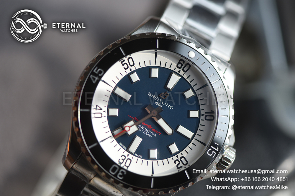 BREITLING - Super Ocean 44mm Black Bezel on Blue Dial Strap TF A2824