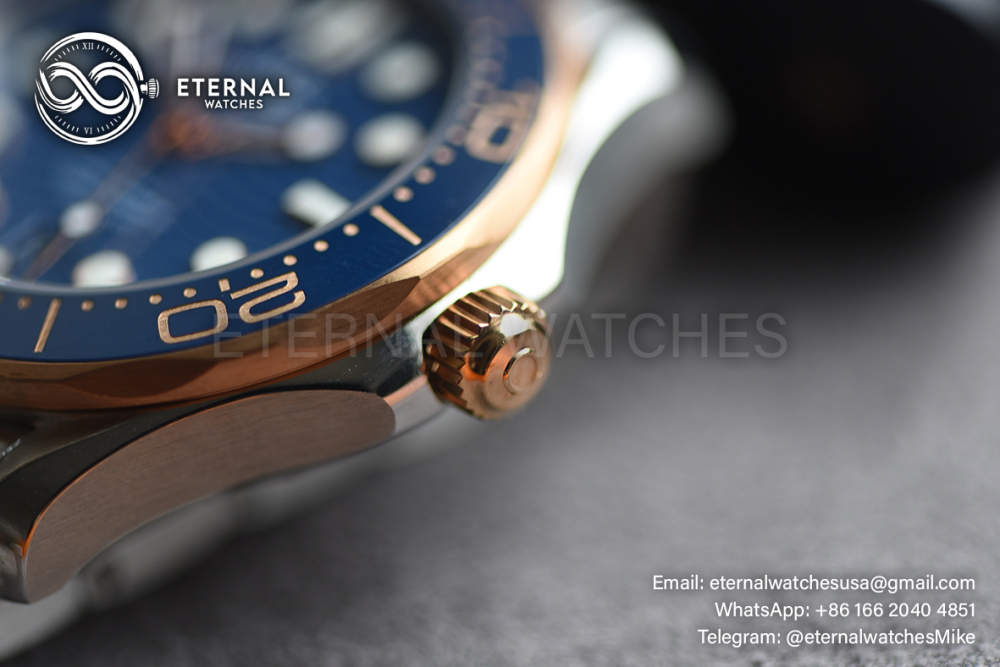 OMEGA - Seamaster 300m RG/SS Blue VSF VS8800