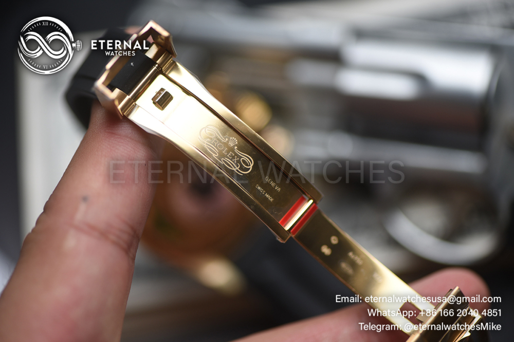 ROLEX - Super Clone Cosmograph Daytona 126518 40mm YG/RU Black/Gold VSF DD4131 (Weight Adjusted)