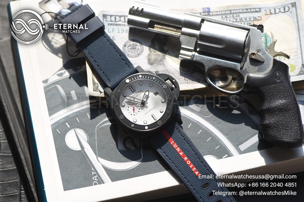 PANERAI - SUPER CLONE Submersible PAM1543 Luna Rossa 44mm TI/CE White Dial VSF P900