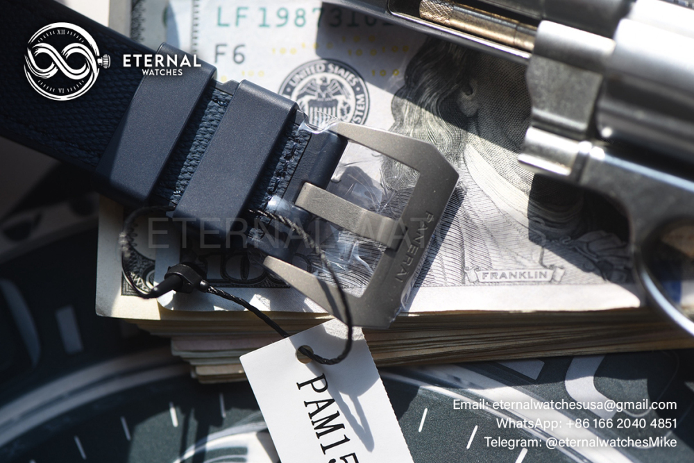 PANERAI - SUPER CLONE Submersible PAM1543 Luna Rossa 44mm TI/CE White Dial VSF P900