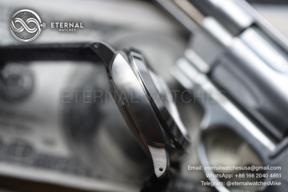 PANERAI - SUPER CLONE Luminor PAM1367 Bitempo GMT 40mm SS/LE White Dial VSF P900