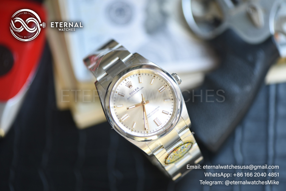 ROLEX - SUPER CLONE Oyster Perpetual 124300 41mm SS/SS Silver Dial Clean VS3230
