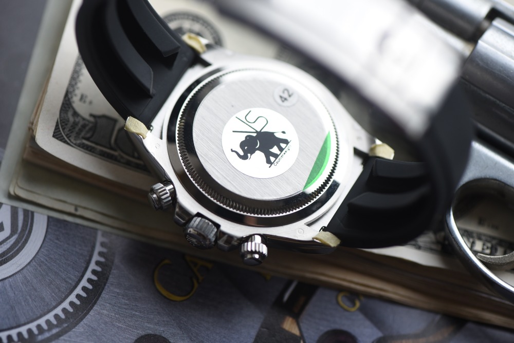 ROLEX - SUPER CLONE Daytona 126519 40mm SS/RU Black/Diamond VSF V2 DD4131 (Weight Adjusted)