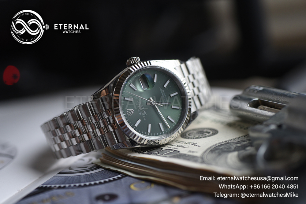 ROLEX - SUPER CLONE DateJust 126334 41mm SS/STK Green Dial V2 VSF 3235