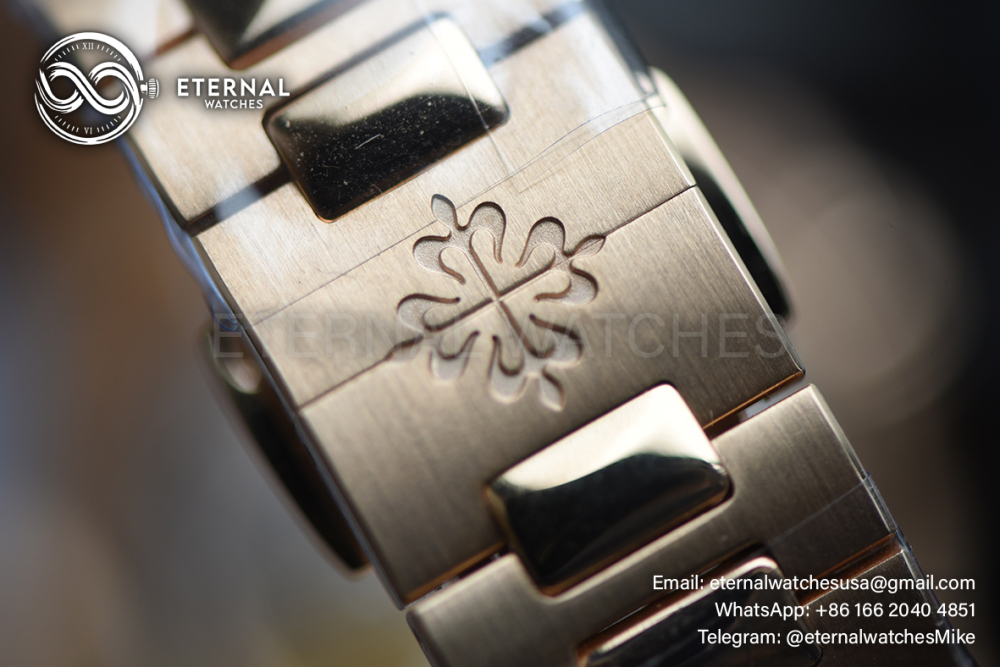 PATEK PHILIPPE - ETERNAL WATCHES ULTRA MOD Nautilus 5712 SOLID 18K ROSE GOLD