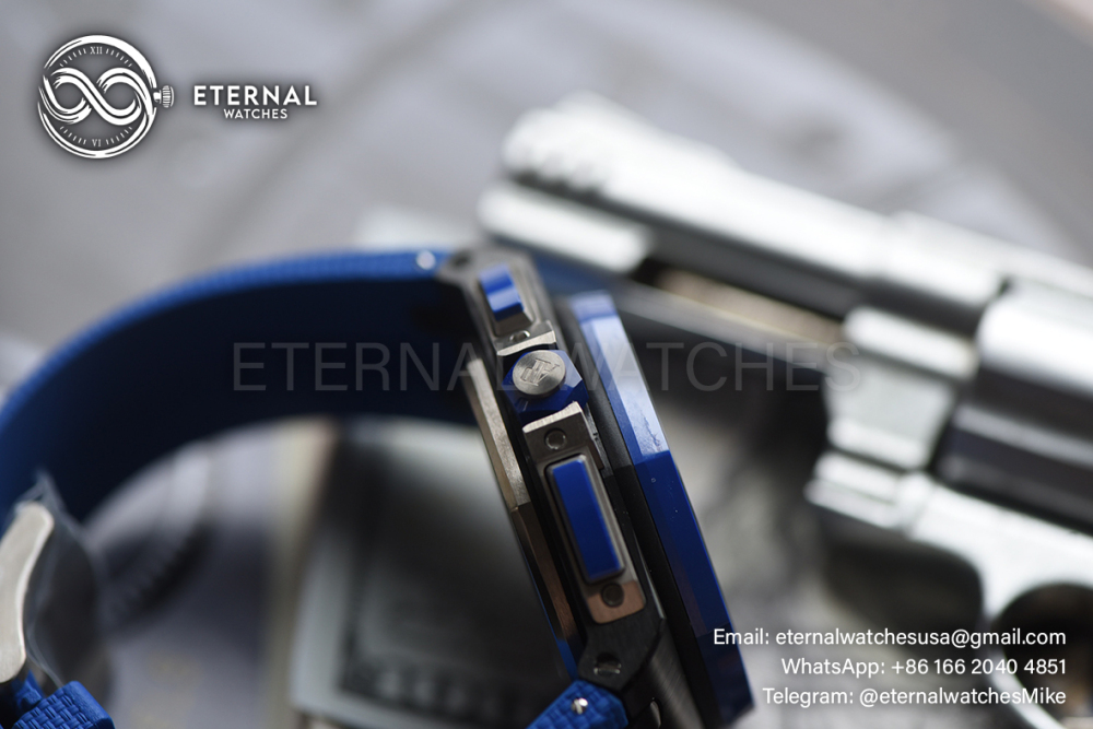 AUDEMARS PIGUET - Royal Oak Offshore 2020 44mm Ceramic/RU Blue Dial RSF A3126