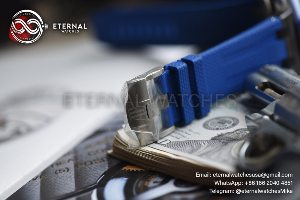 AUDEMARS PIGUET - Royal Oak Offshore 2020 44mm Ceramic/RU Blue Dial RSF A3126