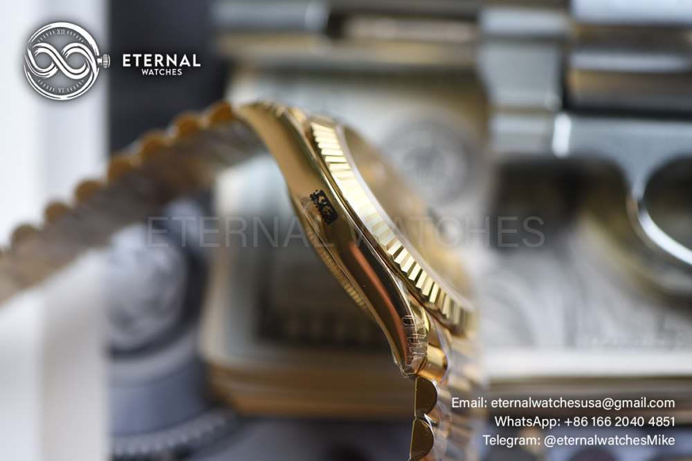 ROLEX - SUPER CLONE DayDate 228238 40mm YGYG Gold Dial Dia V2 VSF (Weight Adjusted)
