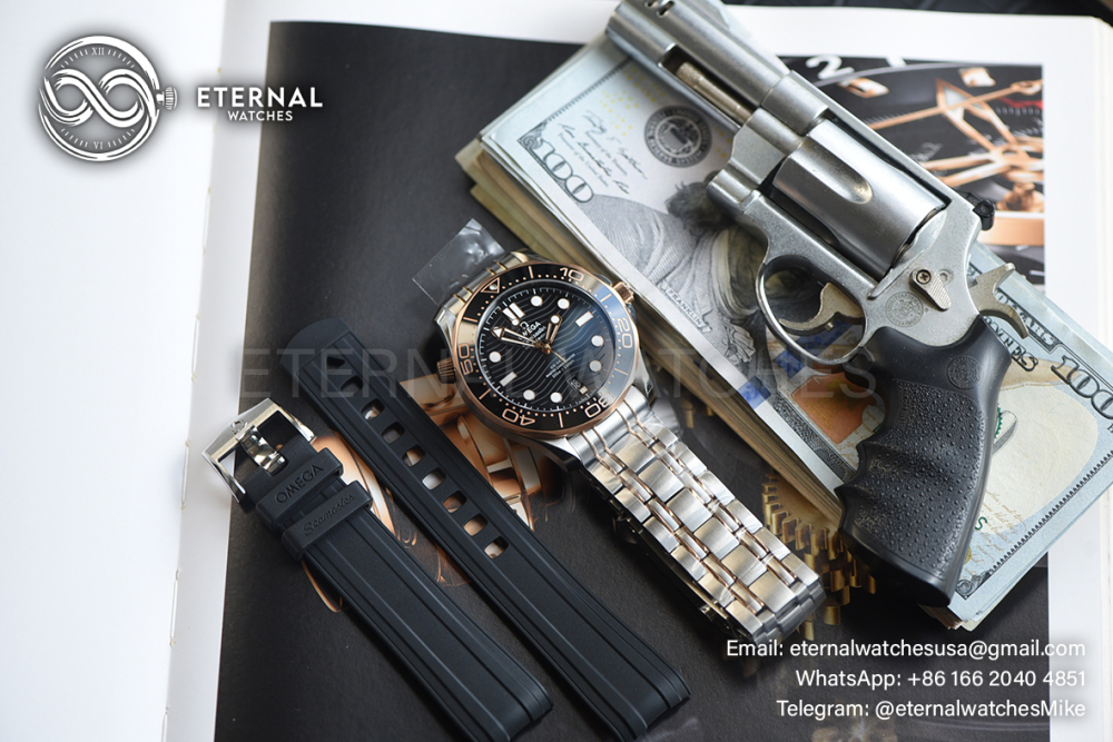 OMEGA - SUPER CLONE Seamaster Diver 300m RG/SS Black V4 VSF VS8800