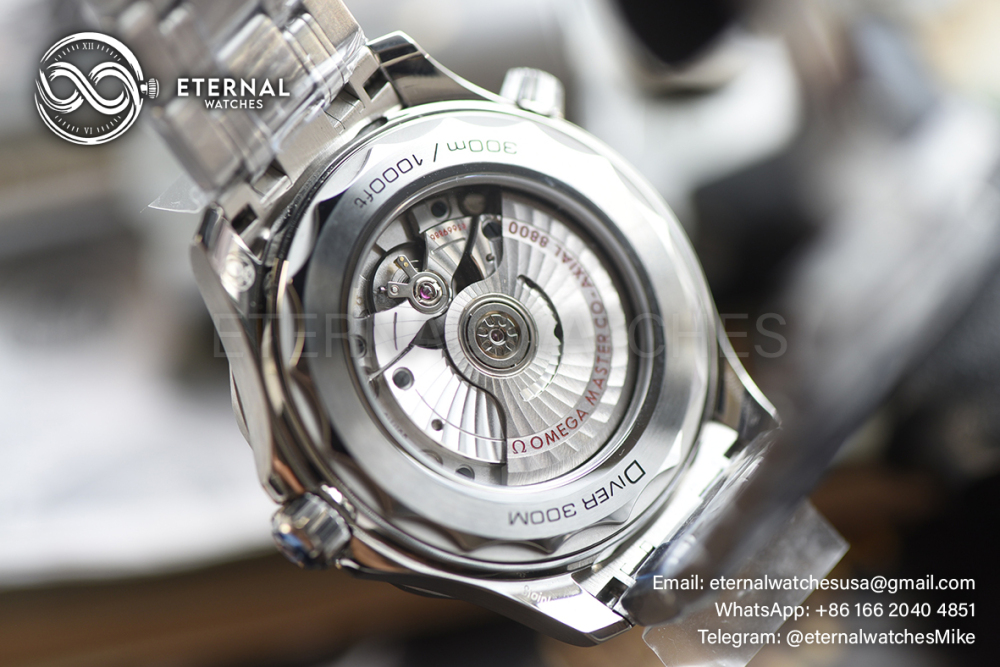 OMEGA - SUPER CLONE Seamaster Diver 300m 42mm SS/SS Black Texture Dial V4 VSF 8800