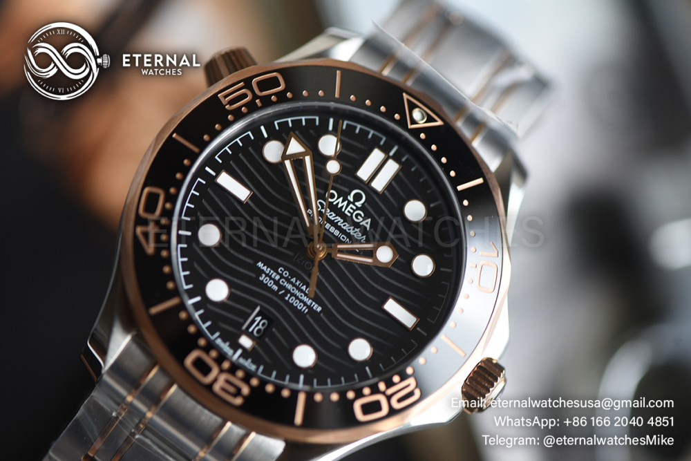 OMEGA - SUPER CLONE Seamaster Diver 300m RG/SS Black V4 VSF VS8800