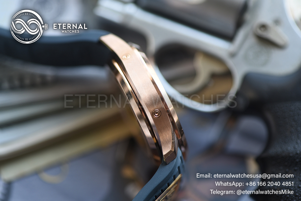 PATEK PHILIPPE - SUPER CLONE Aquanaut 5261R 40mm RG/RU PPF 330