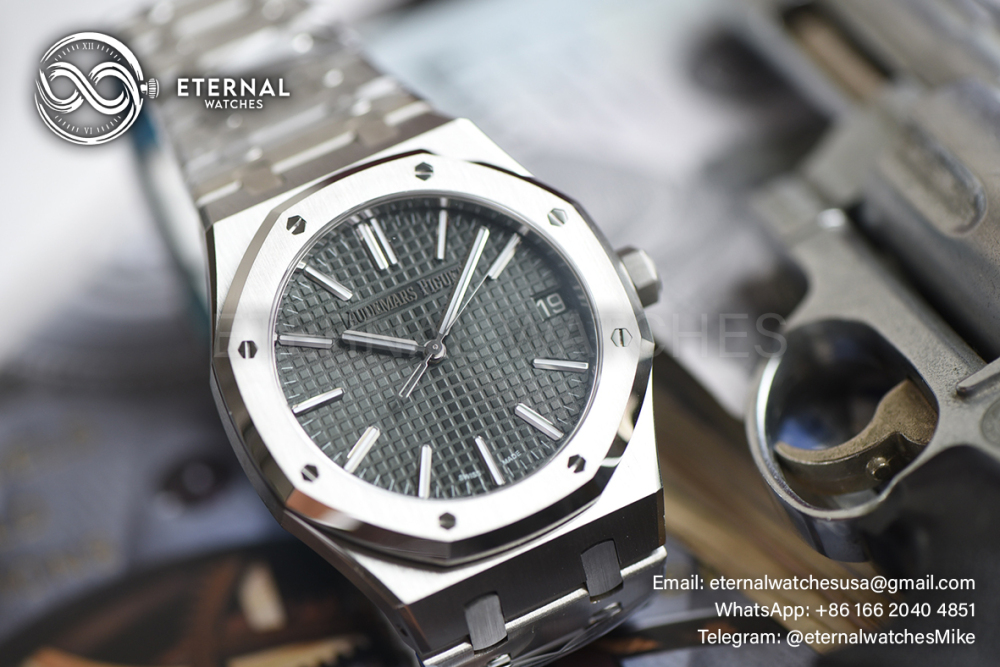 AUDMARS PIGUET - SUPER CLONE Royal Oak 41mm 15510 SS/SS Green Dial VSF DD4302