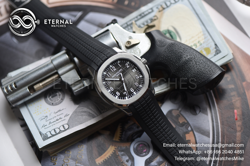 PATEK PHILIPPE - SUPER CLONE Aquanaut 5167 40mm SS/RU Grey Dial on Black Rubber Strap DDF DD330 (SW Dial)