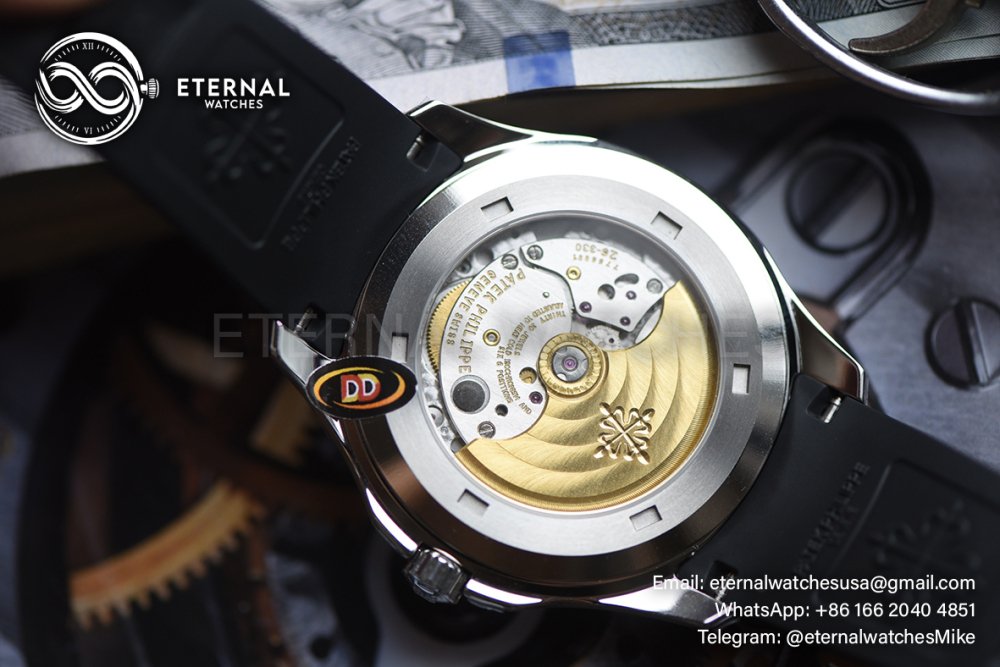 PATEK PHILIPPE - SUPER CLONE Aquanaut 5167 40mm SS/RU Grey Dial on Black Rubber Strap DDF DD330 (SW Dial)