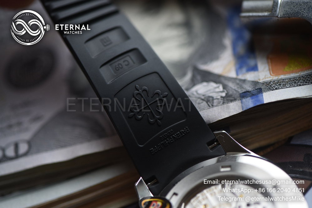 PATEK PHILIPPE - SUPER CLONE Aquanaut 5167 40mm SS/RU Grey Dial on Black Rubber Strap DDF DD330 (SW Dial)