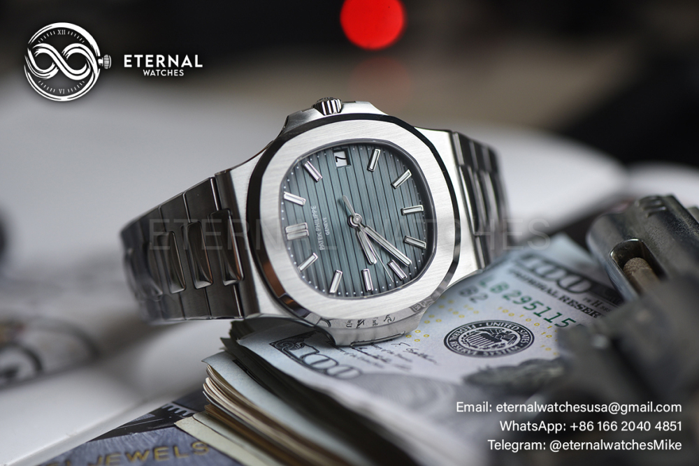 PATEK PHILIPPE - SUPER CLONE Nautilus 5711 40mm SS/SS Blue Dial DDF V2 (SW Dial)