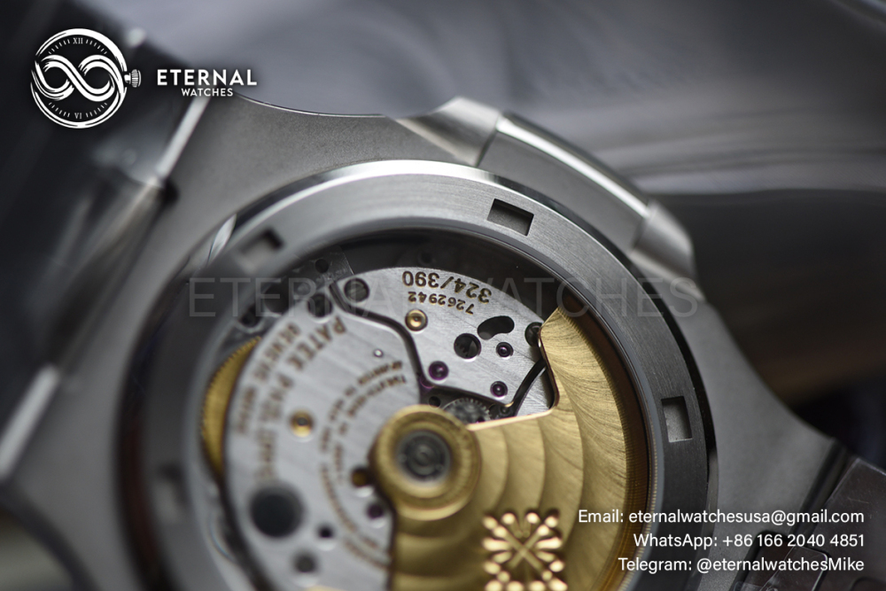 PATEK PHILIPPE - SUPER CLONE Nautilus 5711 40mm SS/SS Blue Dial DDF V2 (SW Dial)