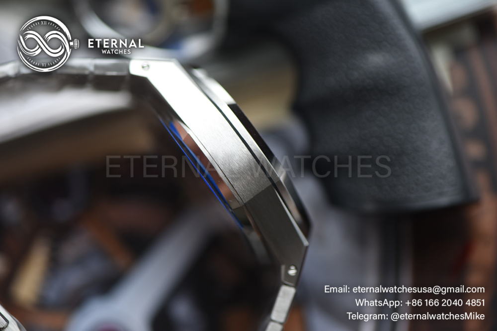 AUDEMARS PIGUET - SUPER CLONE Royal Oak Chrono 26240ST 41mm SS/SS Green Dial ZF V2 SH4401 (Free Sprung)