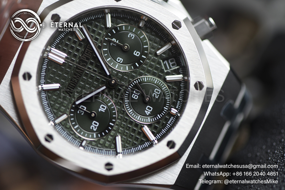 AUDEMARS PIGUET - SUPER CLONE Royal Oak Chrono 26240ST 41mm SS/SS Green Dial ZF V2 SH4401 (Free Sprung)