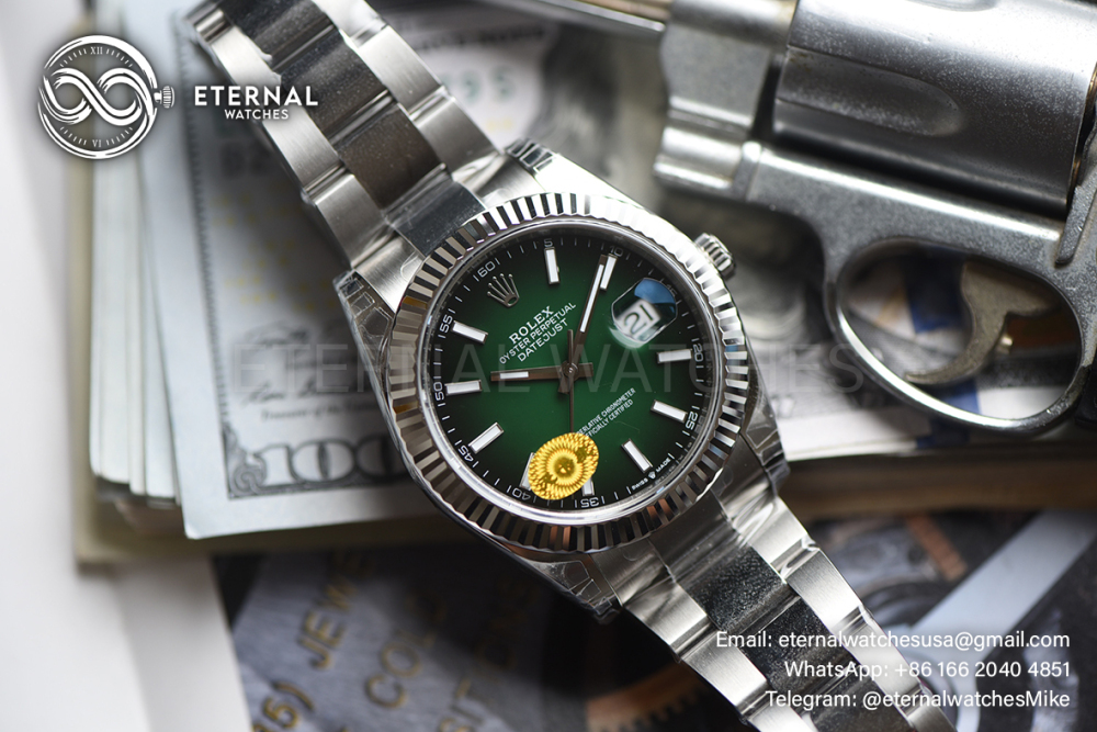 ROLEX - SUPER CLONE DateJust 126334 41mm SS/STK Green Ombre Oyster V3 VSF 3235 (Free Sprung)