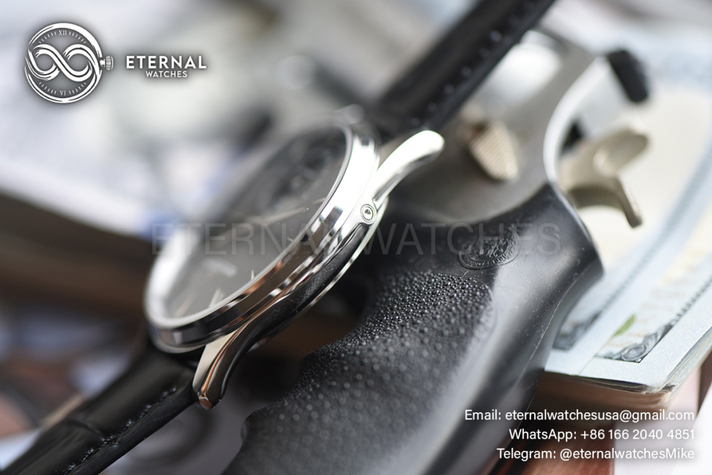 JAEGER-LECOULTRE - SUPER CLONE Master Ultra Thin Moonphase SS/LE Black/Stk APS A925