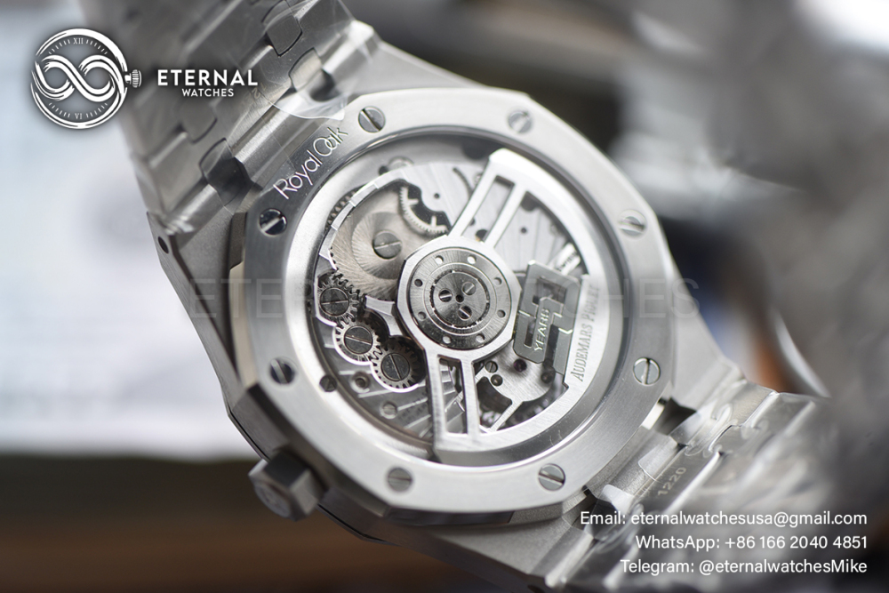 AUDEMARS PIGUET - SUPER CLONE Custom Royal Oak Flying Tourbillon 41mm SS/SS Red Ombre/Stk