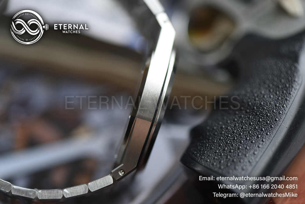 AUDEMARS PIGUET - Royal Oak 15202 39mm SS/SS Blue Dial ZF Cal.2121